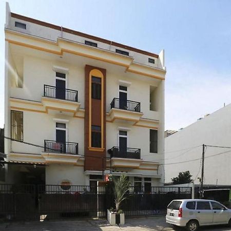 Oyo 90489 Kejora Homestay Jakarta Exterior photo