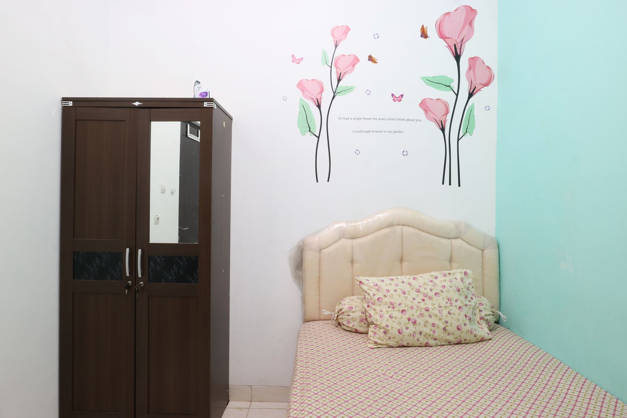 Oyo 90489 Kejora Homestay Jakarta Exterior photo