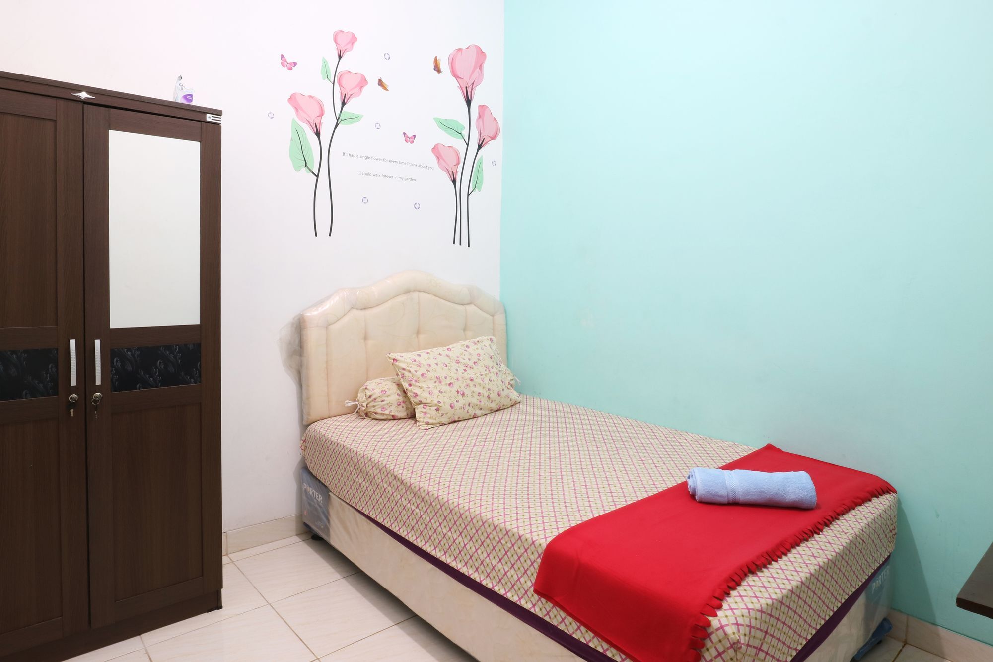Oyo 90489 Kejora Homestay Jakarta Exterior photo