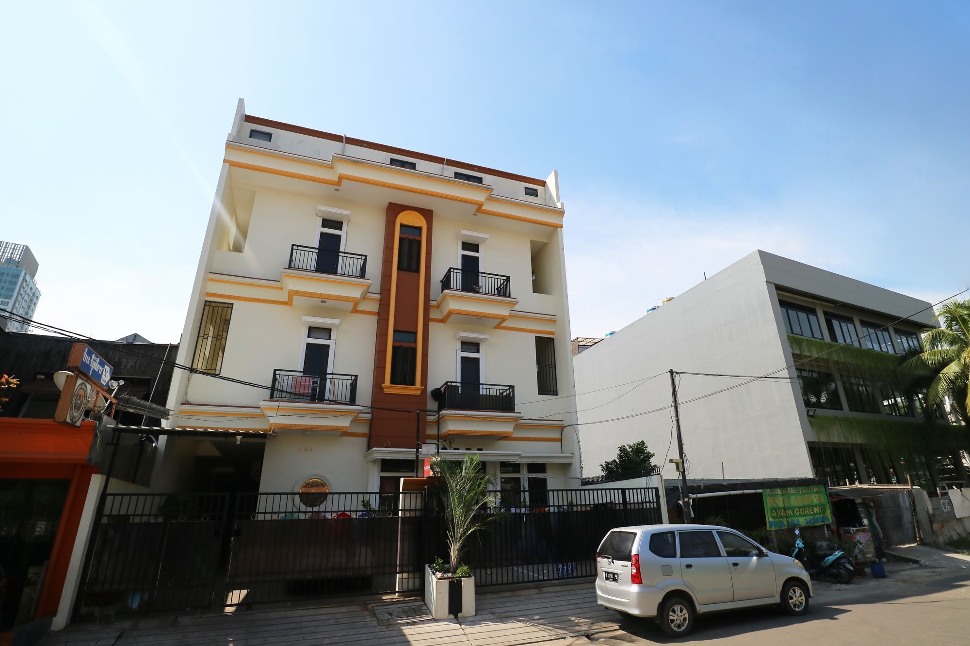 Oyo 90489 Kejora Homestay Jakarta Exterior photo